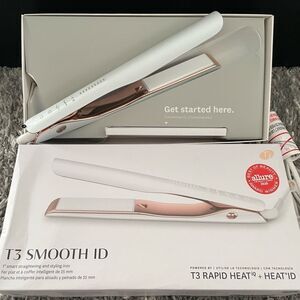 NIB T3 Smooth ID 1" Smart Flat Iron